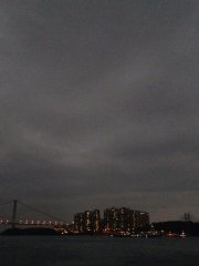 橋上的黑雲