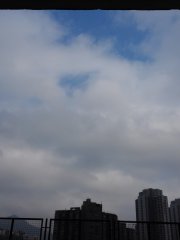0225 藍天多雲
