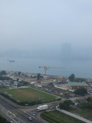 多雲