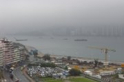 能見度低