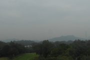 多雲