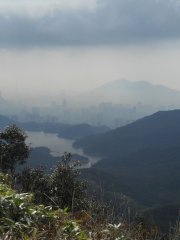 陰晴之間