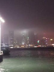 特高ISO配紅色維港