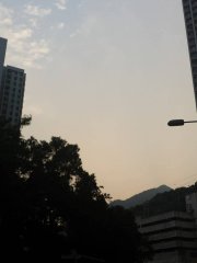 霞色優美