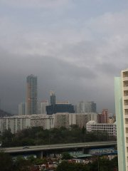 跟住矛盾去影雲