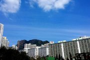 獅子山上的雲