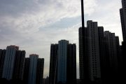 樓燈柱樓、樓樓樓、燈柱樓燈柱、燈柱燈柱樓