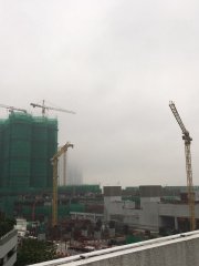 重霧鎖維港@英華書院