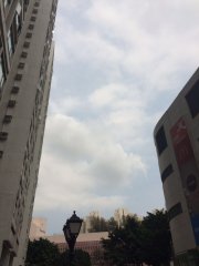 雲雲相疊@麗港城