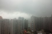 暴雨前來@青衣