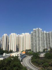 罕有的藍天