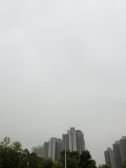 朦朧的天空