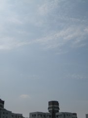 一條線的雲