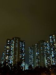 慈雲山的熄燈一小時