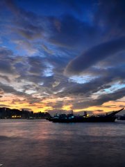 鳳舞九天