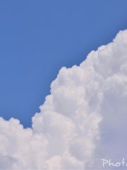 藍天積雲