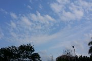 雲霞飄飄