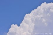 藍天積雲