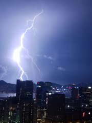 閃電
