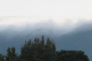 霧鎖慈雲