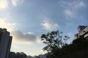 霧鎖慈雲