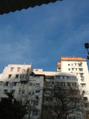 碧藍天空