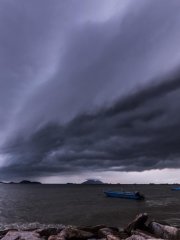 Shelf Cloud (a type of Arcus Clouds)